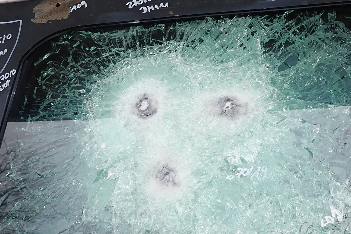 Bulletproof security glass installation